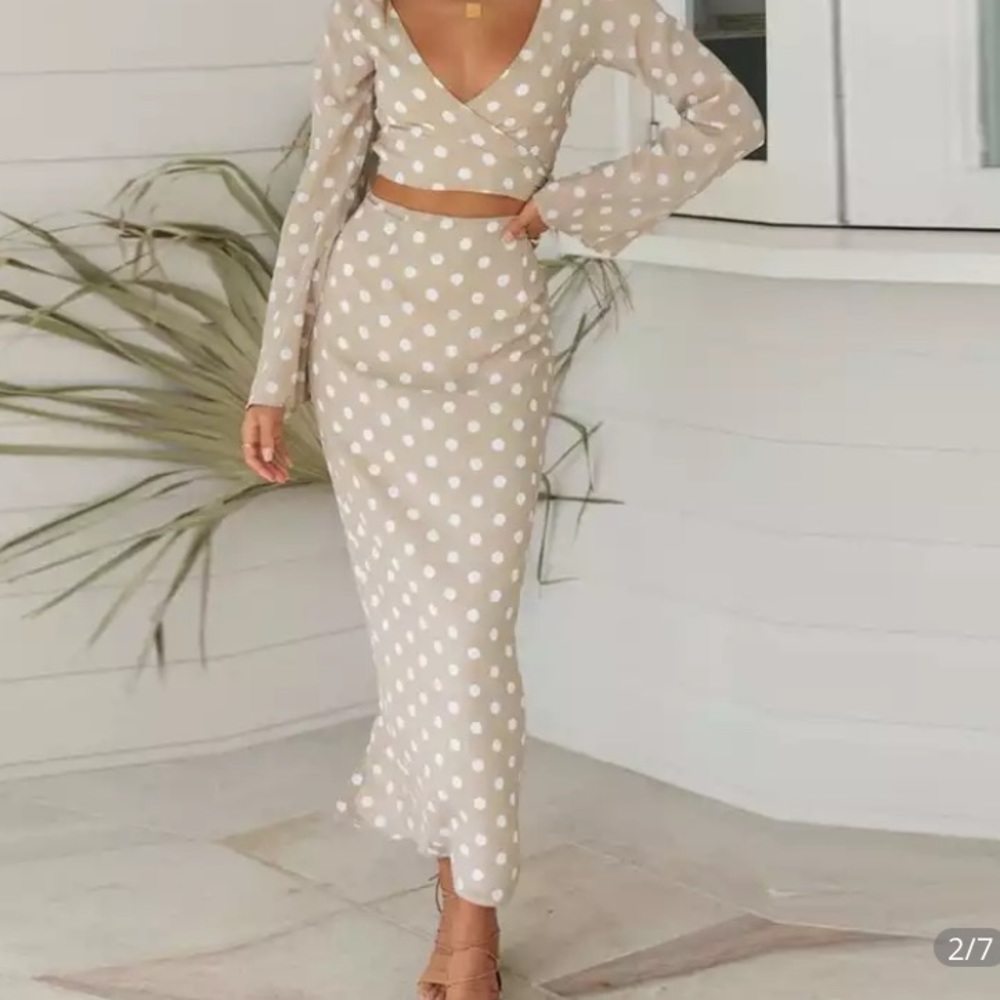 NEW Two pcs set polka dot L/XL summer